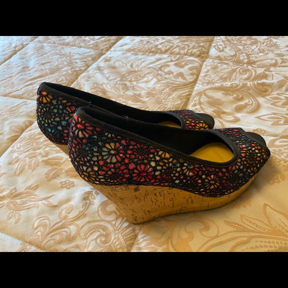 YNot shoes 8.5